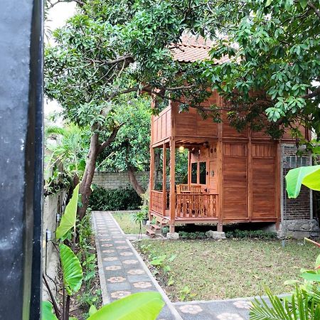 Private Joglo In Heart Of Sanur Villa Exterior photo